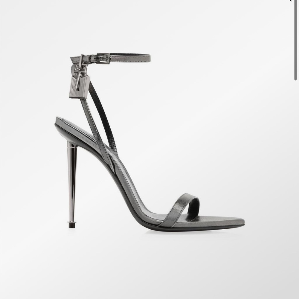 Tom Ford padlock heel